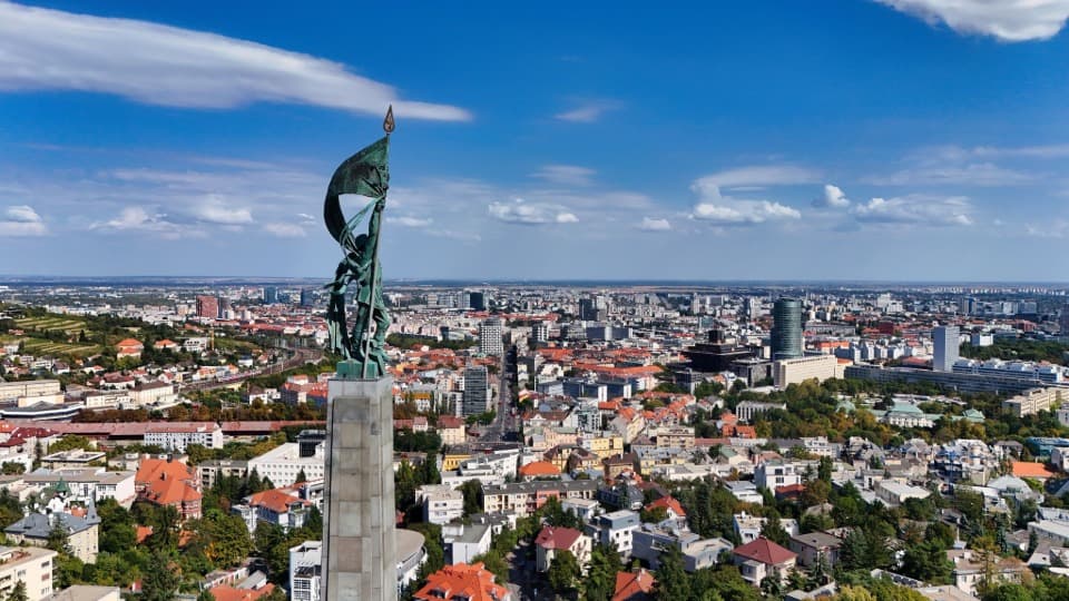 Emigrate to Slovakia: Economics